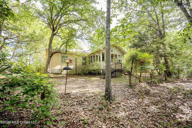 2193 Bayou View Circle, Gautier, MS 39553