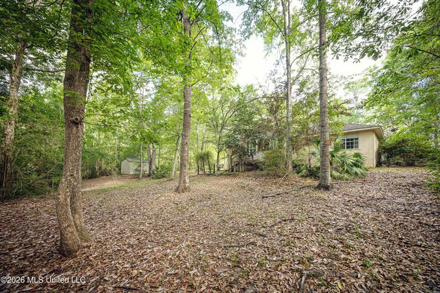2193 Bayou View Circle, Gautier, MS 39553