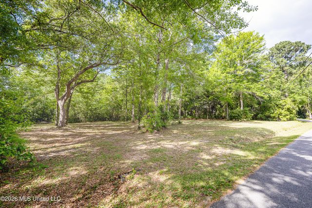 2193 Bayou View Circle, Gautier, MS 39553