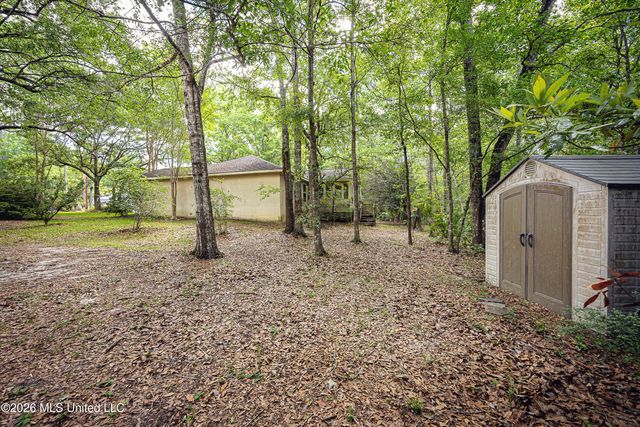 2193 Bayou View Circle, Gautier, MS 39553