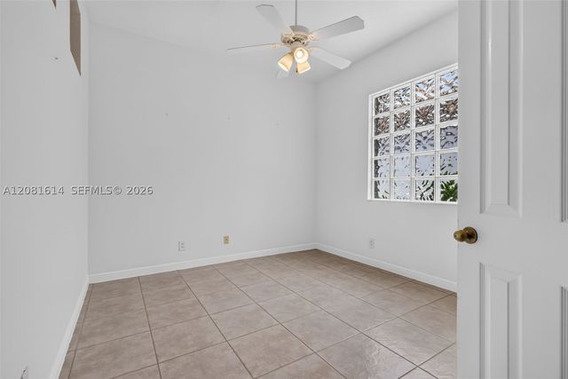 5659 Via De La Plata Cir, Delray Beach, FL 33484