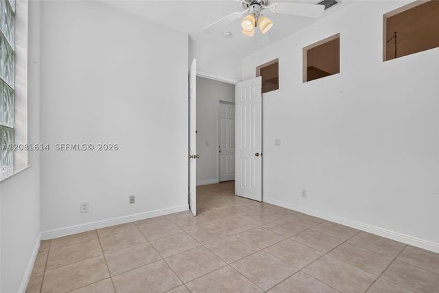 5659 Via De La Plata Cir, Delray Beach, FL 33484