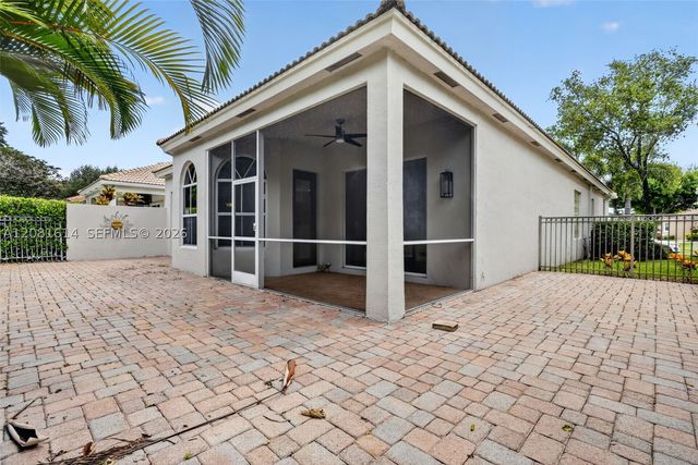 5659 Via De La Plata Cir, Delray Beach, FL 33484