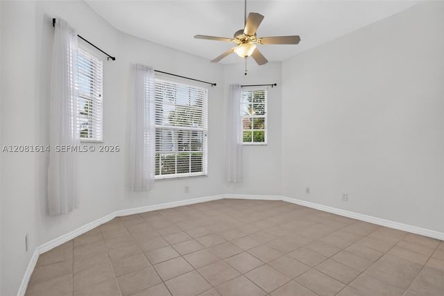 5659 Via De La Plata Cir, Delray Beach, FL 33484