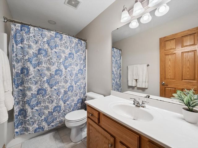 12743 Vestas Place, Belvidere, IL 61008