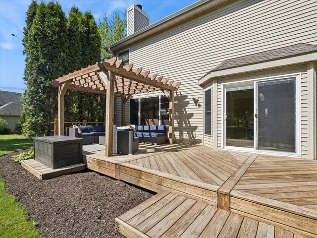 12743 Vestas Place, Belvidere, IL 61008