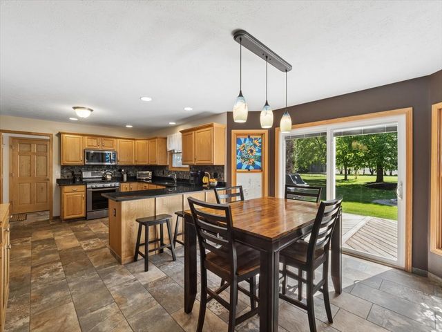 12743 Vestas Place, Belvidere, IL 61008