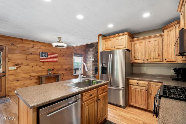 244 Bill Branch Lane, Butler, TN 37640