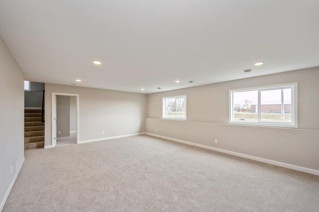 1489 Raccoon Lane, New Richmond, WI 54017