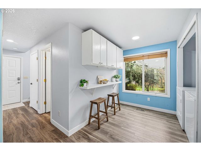 20464 Sw ROSA Dr, Beaverton, OR 97078