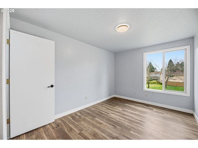 20464 Sw ROSA Dr, Beaverton, OR 97078