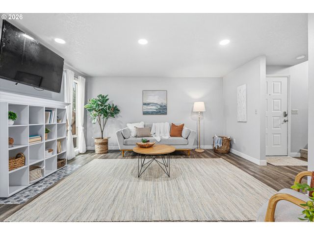 20464 Sw ROSA Dr, Beaverton, OR 97078