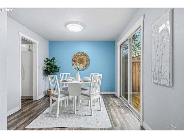 20464 Sw ROSA Dr, Beaverton, OR 97078