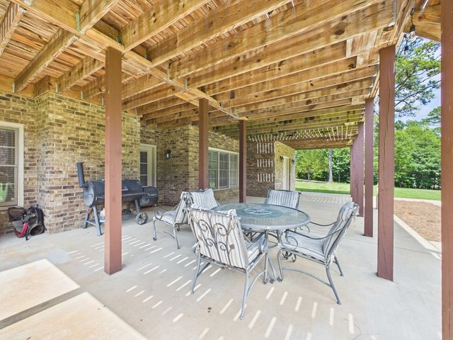 38 Rolling Farm Court, Midland, GA 31820