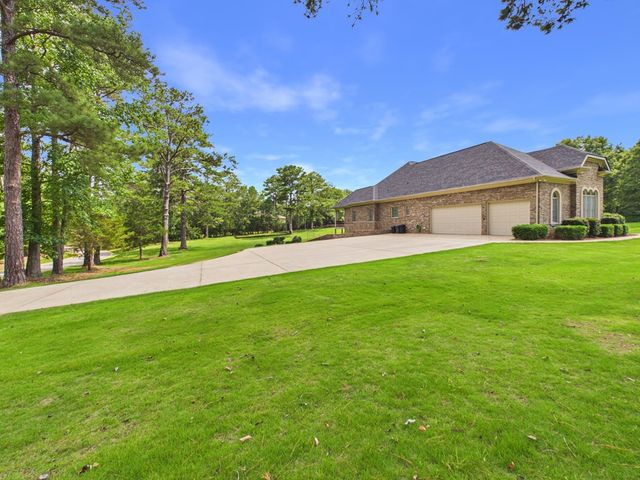 38 Rolling Farm Court, Midland, GA 31820