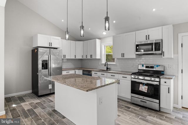 53 LINWOOD AVE, Williamstown, NJ 08094