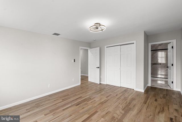 53 LINWOOD AVE, Williamstown, NJ 08094