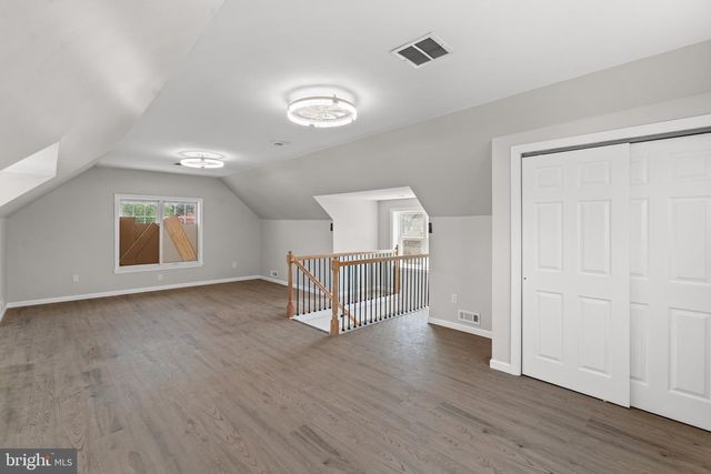 53 LINWOOD AVE, Williamstown, NJ 08094