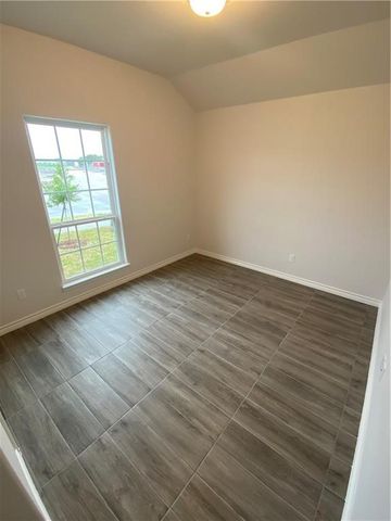 1290 Thames Chase Dr, Corpus Christi, TX 78415