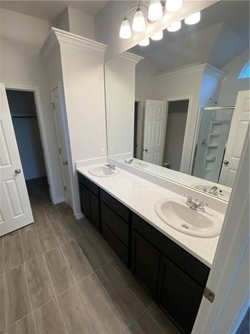 1290 Thames Chase Dr, Corpus Christi, TX 78415