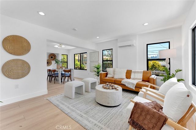 1325 Talmadge, Los Angeles, CA 90027
