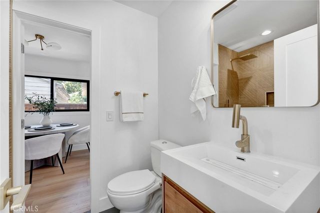 1325 Talmadge, Los Angeles, CA 90027