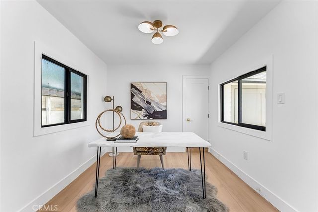 1325 Talmadge, Los Angeles, CA 90027
