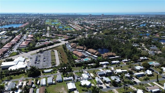 12135 Hibiscus DR, Fort Myers, FL 33908