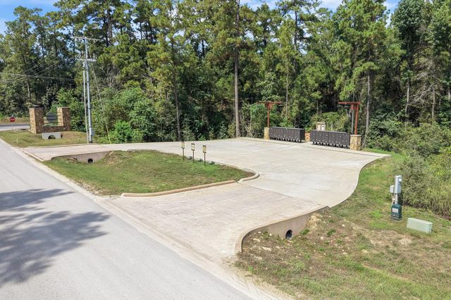 12109 Dawn Tree Lane, Willis, TX 77378