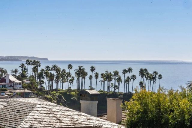 128 Crescent Bay Drive, Laguna Beach, CA 92651