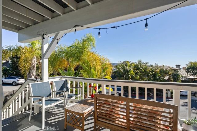 128 Crescent Bay Drive, Laguna Beach, CA 92651