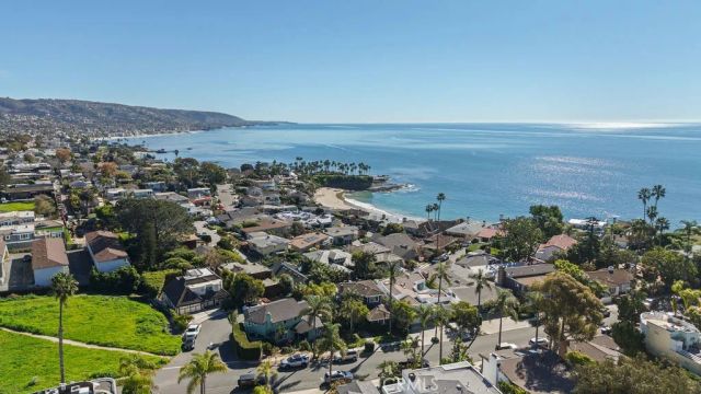 128 Crescent Bay Drive, Laguna Beach, CA 92651