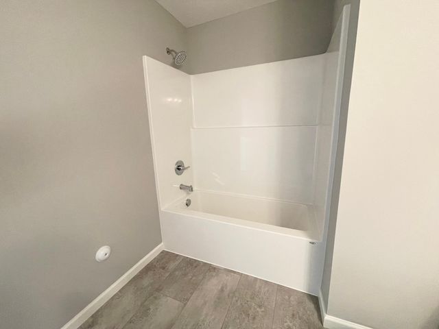 19923 Enfield Avenue N, Forest Lake, MN 55025