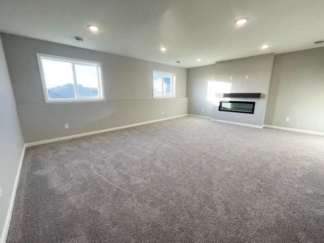 19923 Enfield Avenue N, Forest Lake, MN 55025