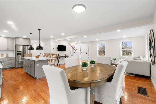 33 Downfall Rd, Newbury, MA 01922