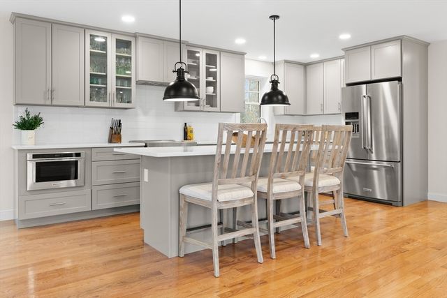 33 Downfall Rd, Newbury, MA 01922