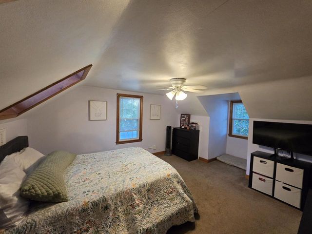 729 W OAK STREET, West Bend, WI 53095