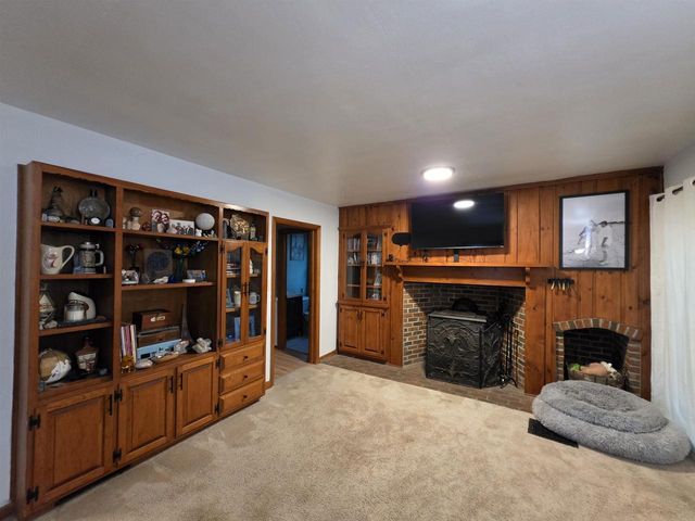 729 W OAK STREET, West Bend, WI 53095