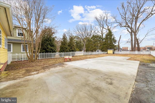 315 DUTCHMANS LN, Easton, MD 21601