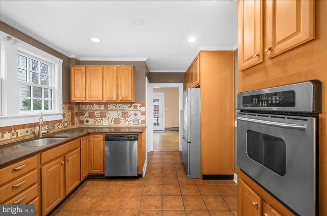 315 DUTCHMANS LN, Easton, MD 21601