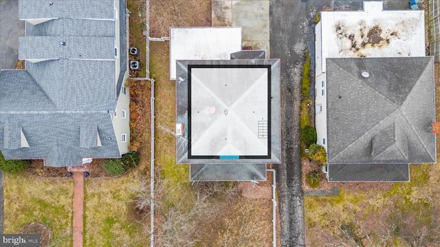 315 DUTCHMANS LN, Easton, MD 21601