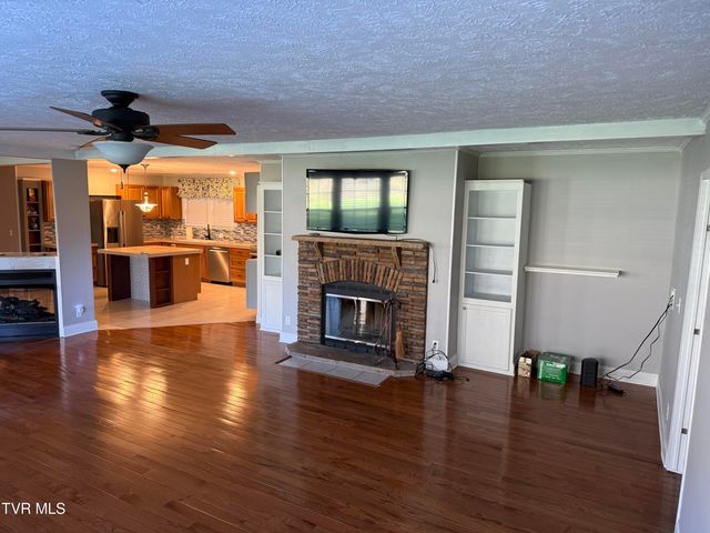 6923 North Tennessee 66, Rogersville, TN 37857