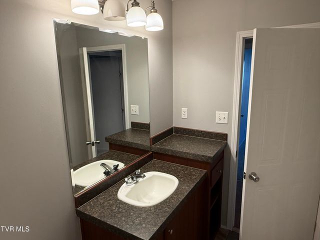 6923 North Tennessee 66, Rogersville, TN 37857