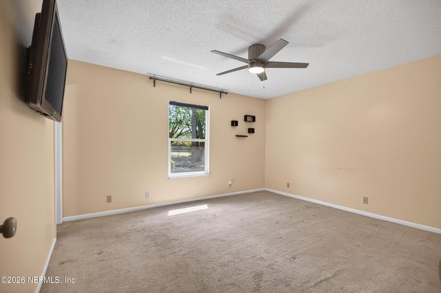 6037 HILLMAN Drive, Jacksonville, FL 32244