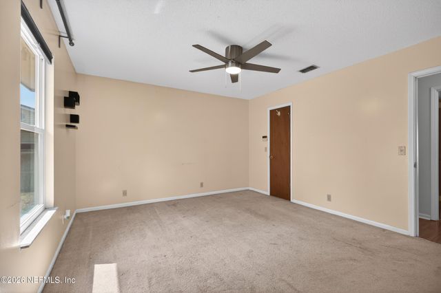 6037 HILLMAN Drive, Jacksonville, FL 32244