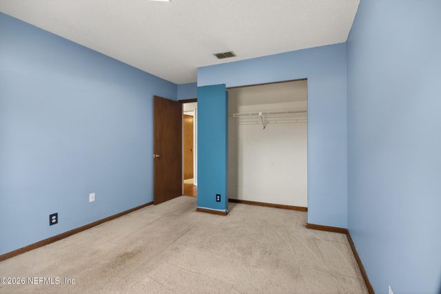 6037 HILLMAN Drive, Jacksonville, FL 32244
