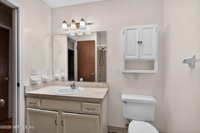6037 HILLMAN Drive, Jacksonville, FL 32244