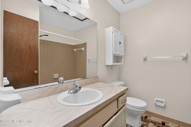 6037 HILLMAN Drive, Jacksonville, FL 32244