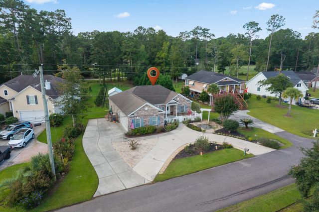 305 Brace Dr., Pawleys Island, SC 29585