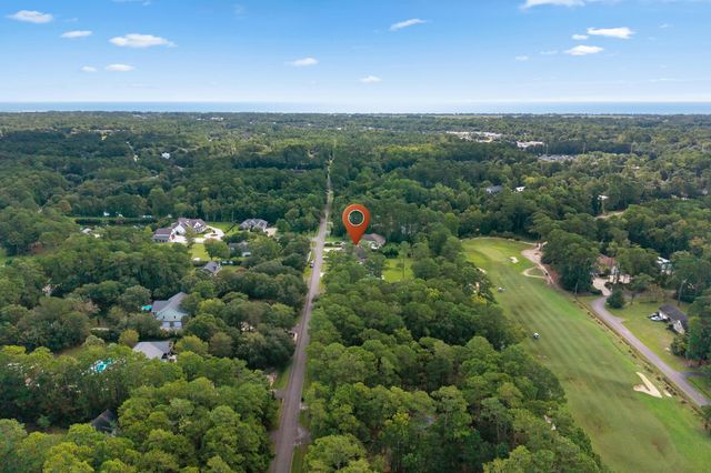 305 Brace Dr., Pawleys Island, SC 29585